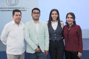 Defensa de tesis para obtener el grado de Licenciada en Psicología de  Aranda Nahomi Fabián Mora