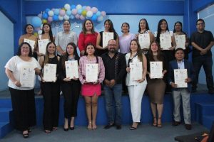 Entrega de Títulos a las y los egresados del nivel Licenciatura y Maestría.